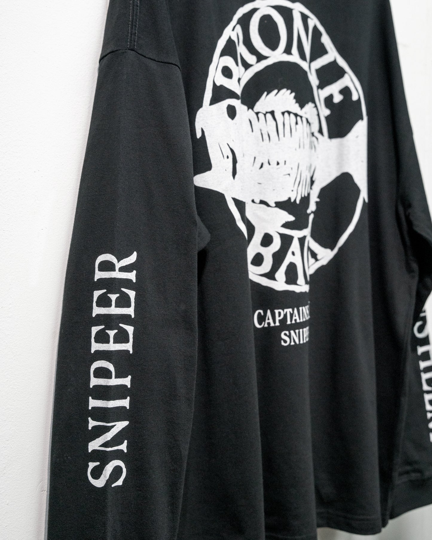 SNIPEER x CAPTAINS HELM x BYWU BRONZE BACK WIDE L/S TEE